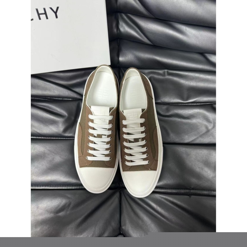 Givenchy Sneakers